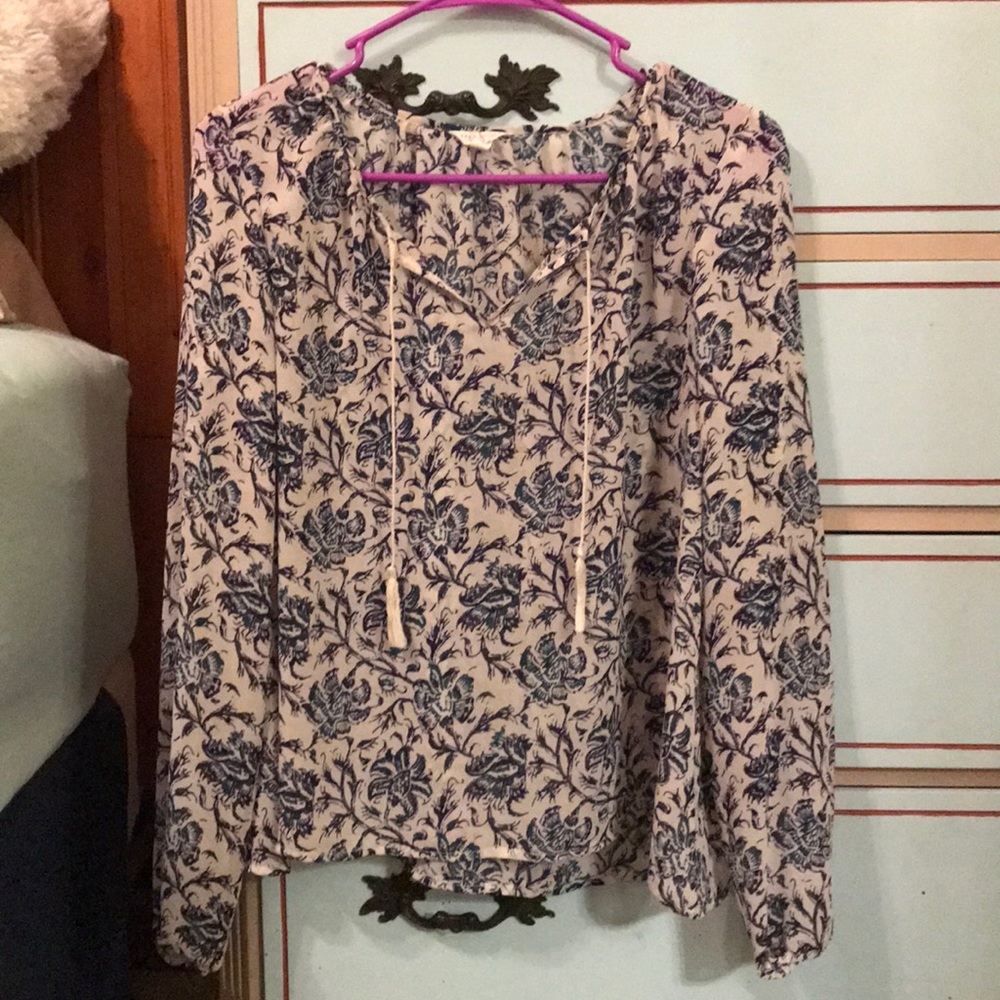 Floral top